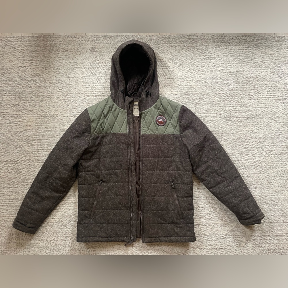 VANS INSULATED WINTER PARKING SIXE BOYS MEDIUM IN GREAT CONDTION